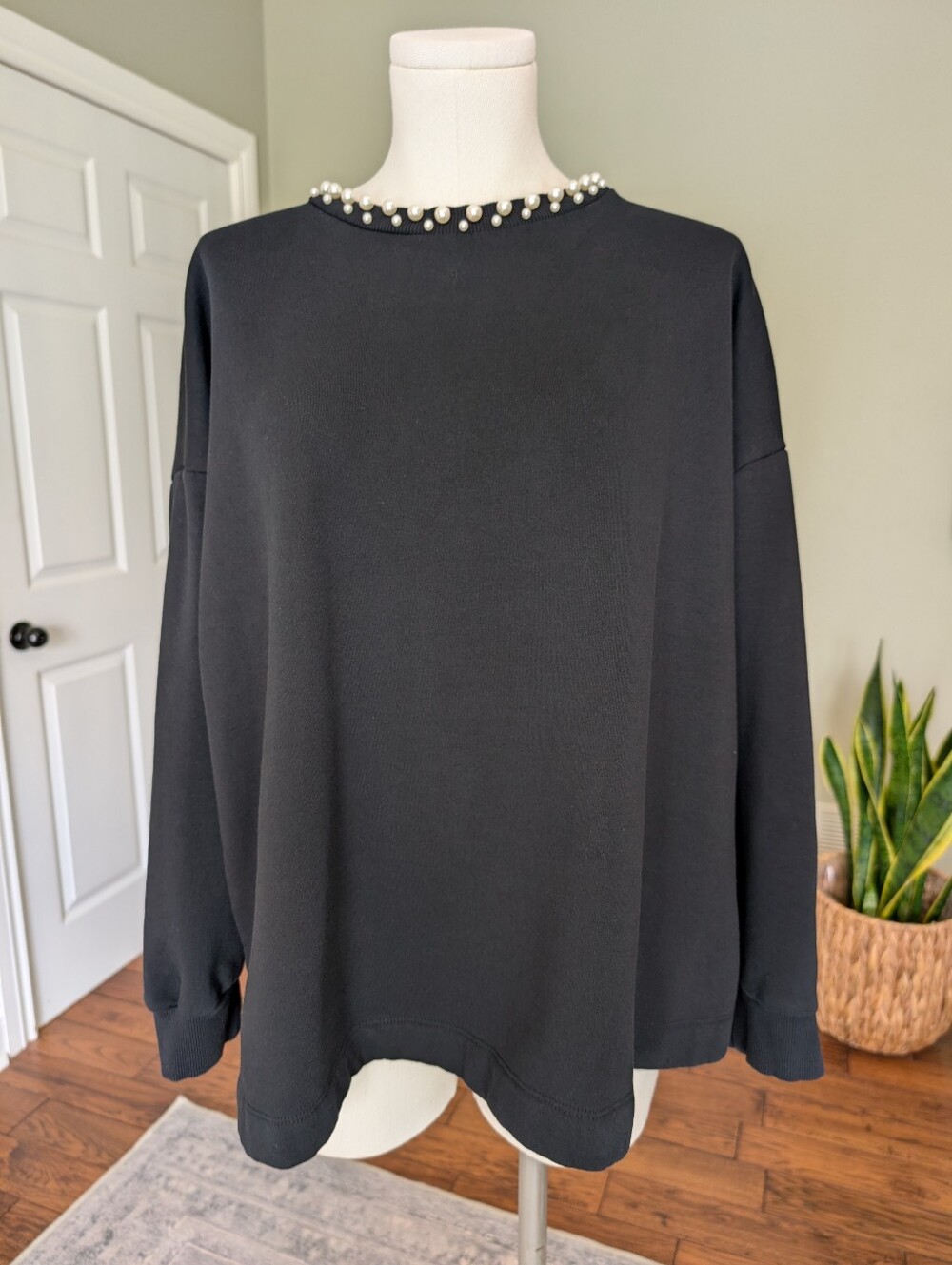 Penningtons Black Sweatshirt Pearl Embellished Top Plus Size Casual Chic 2X